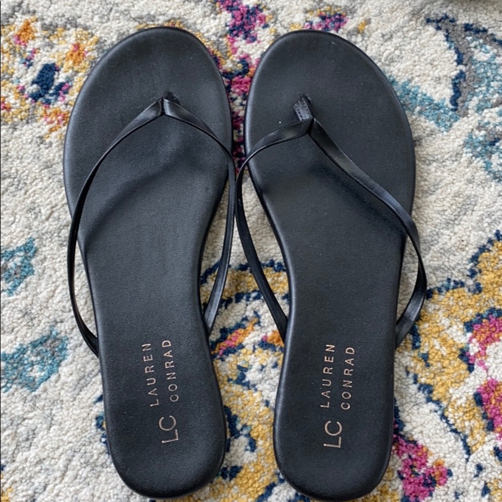 LC Lauren Conrad Flip Flops